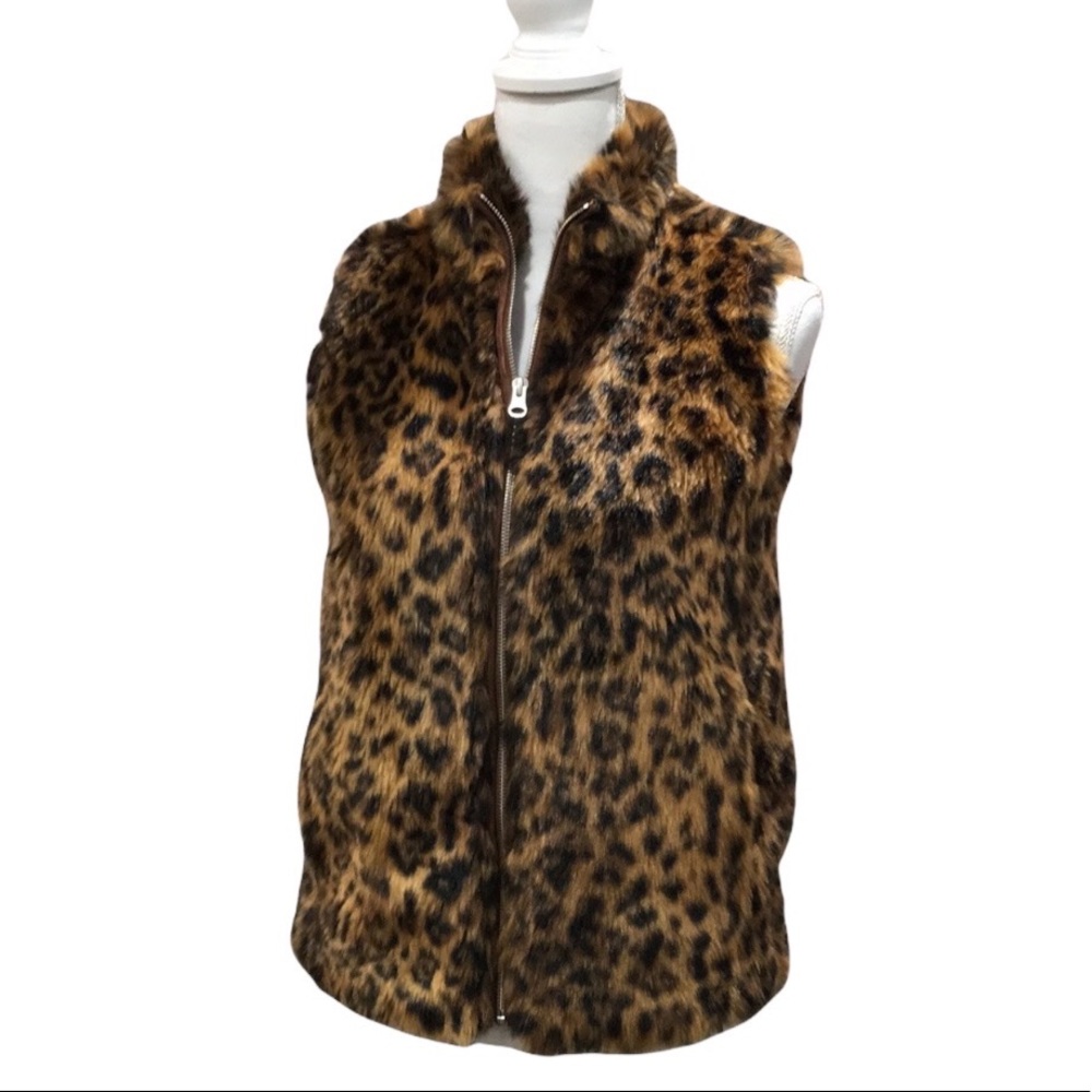 J.Crew Faux-fur leopard vest size XXS